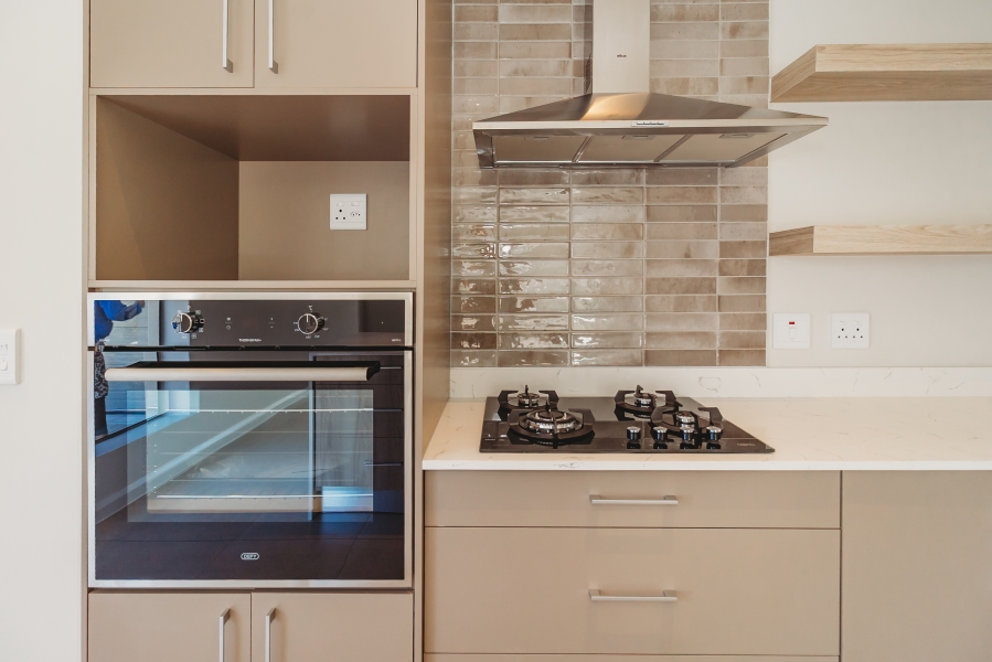 3 Bedroom Property for Sale in Kraaibosch Western Cape